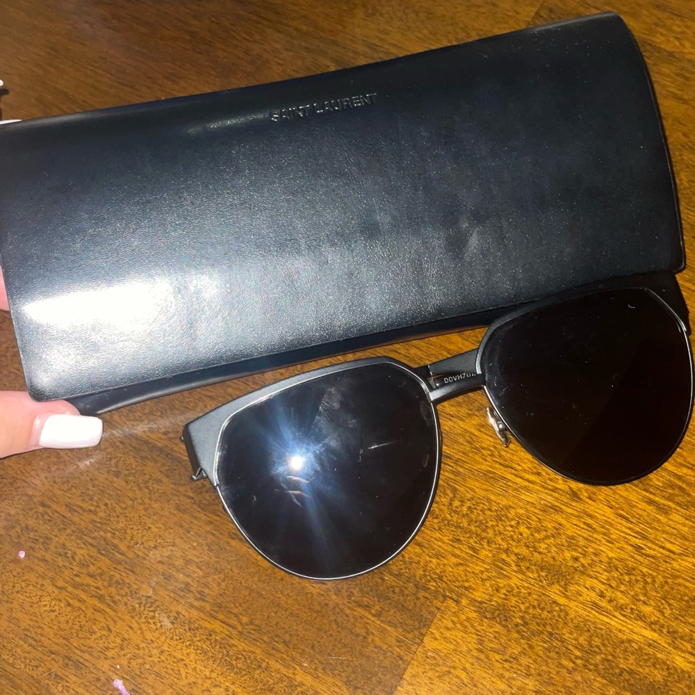 Saint Laurent Sunglasses - Picture 3 of 4